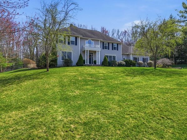 25 Red Gap Road, Wilbraham, MA 01095