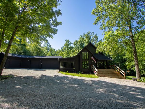 7811 Bean Blossom Road, Trafalgar, IN 46181