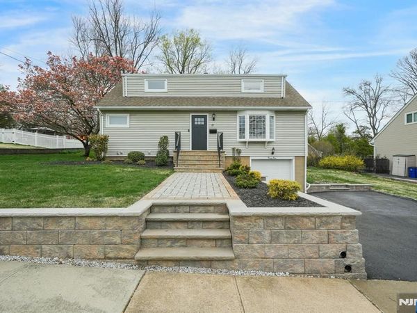 21 Joseph Place, WAYNE, NJ 07470