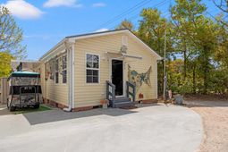 9700 Kings Rd. photo 4