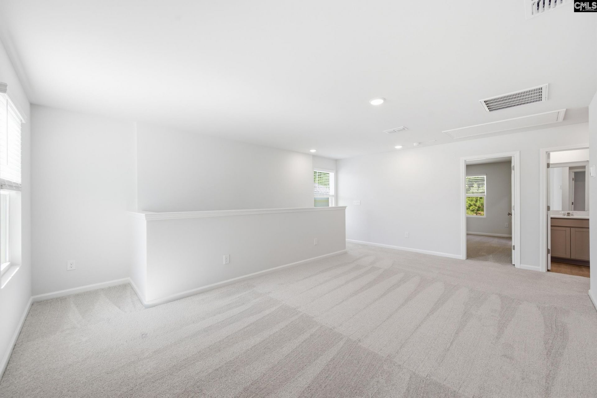435 Edith Court Photo 11