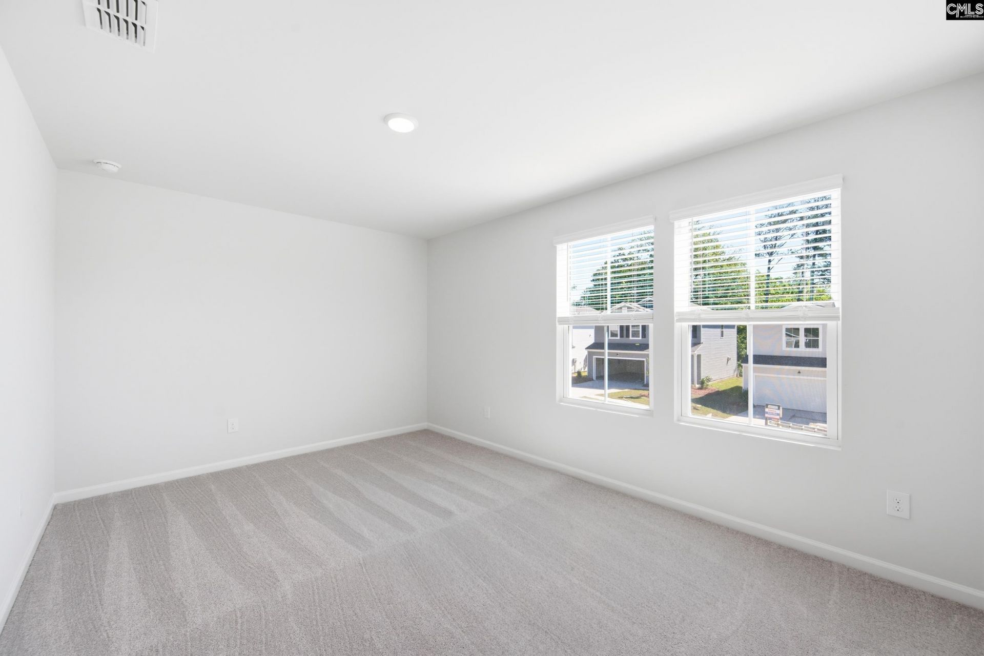 435 Edith Court Photo 19