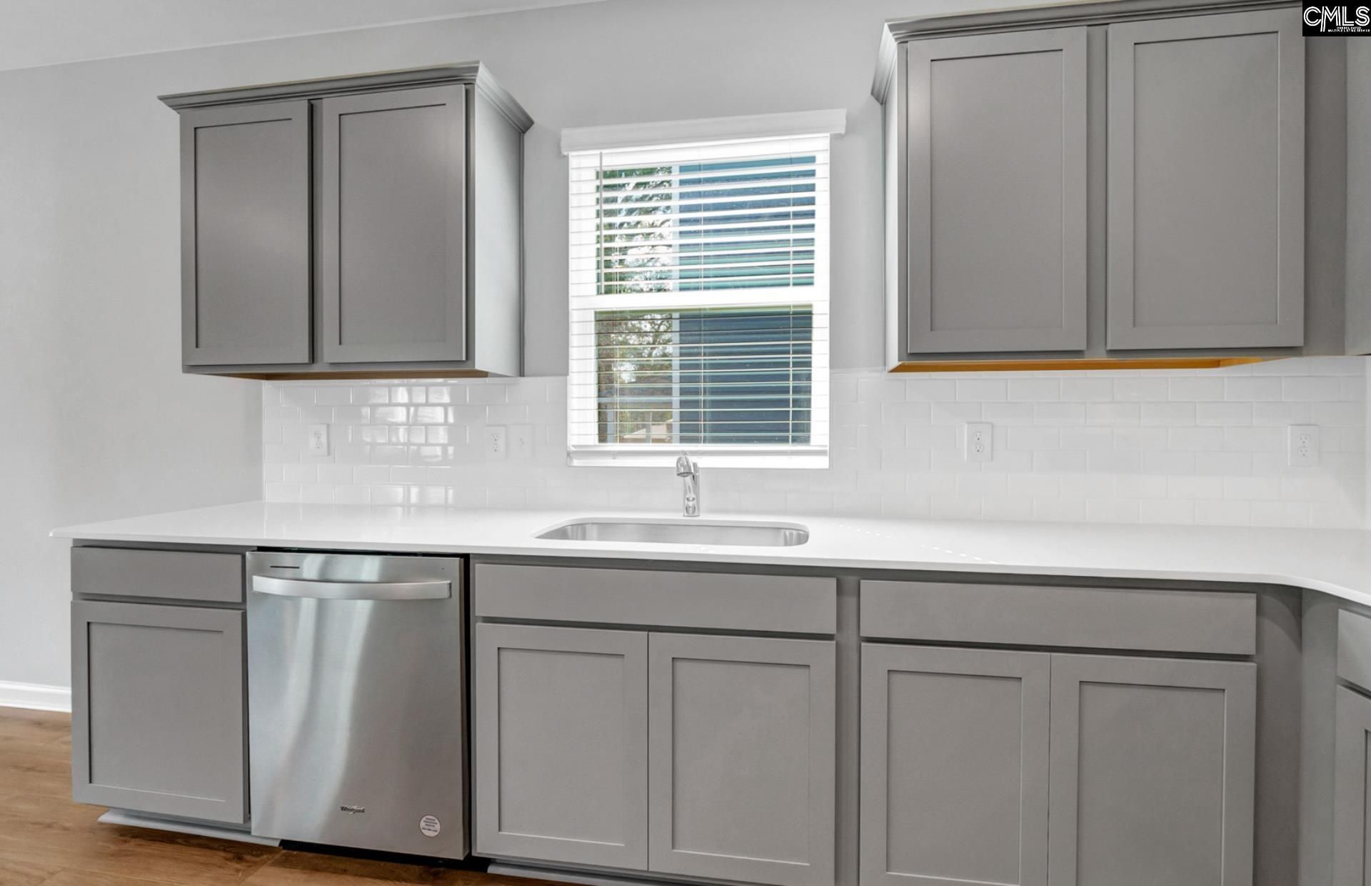 427 Edith Court Photo 14