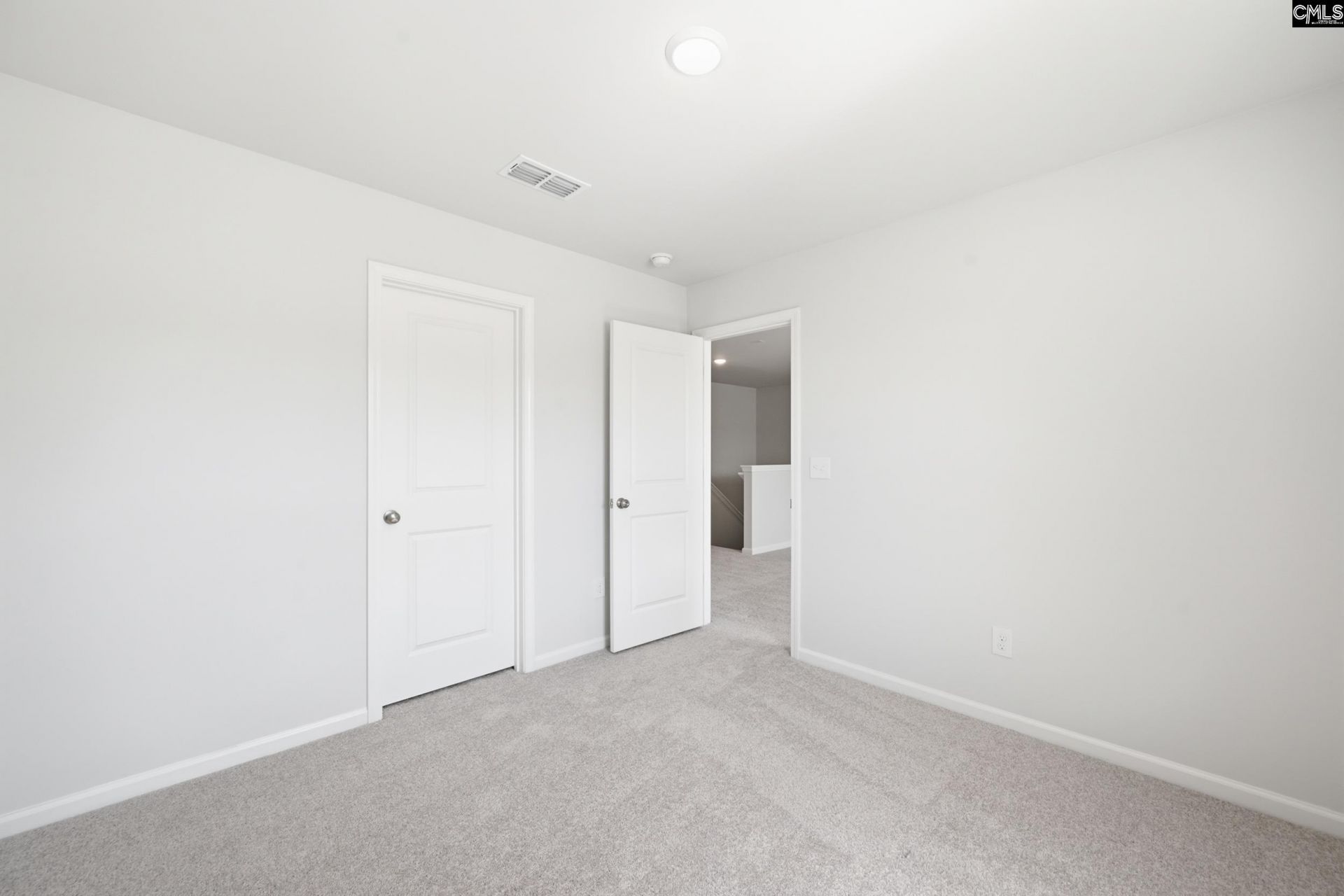 427 Edith Court Photo 21