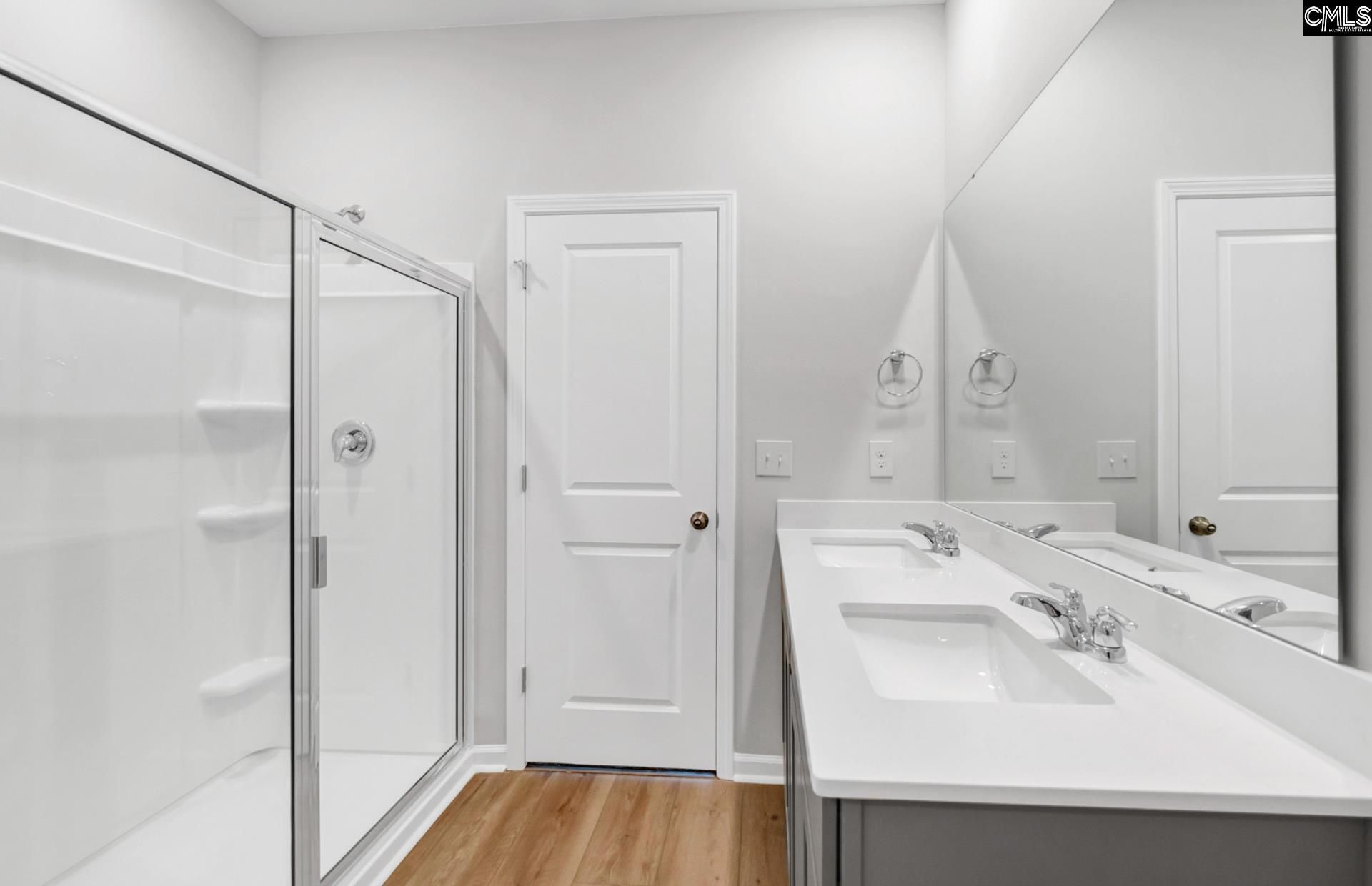 427 Edith Court Photo 26