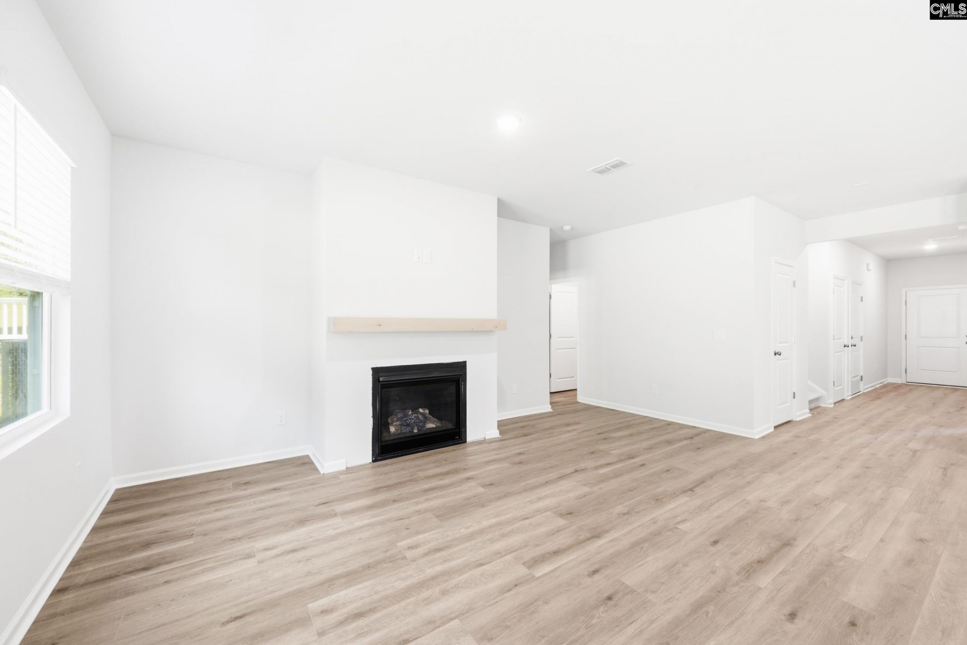 427 Edith Court Photo 26