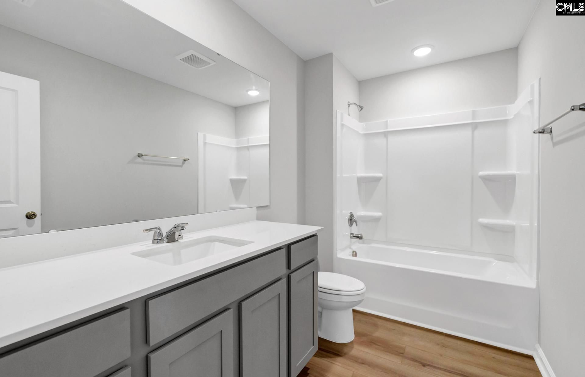 427 Edith Court Photo 35