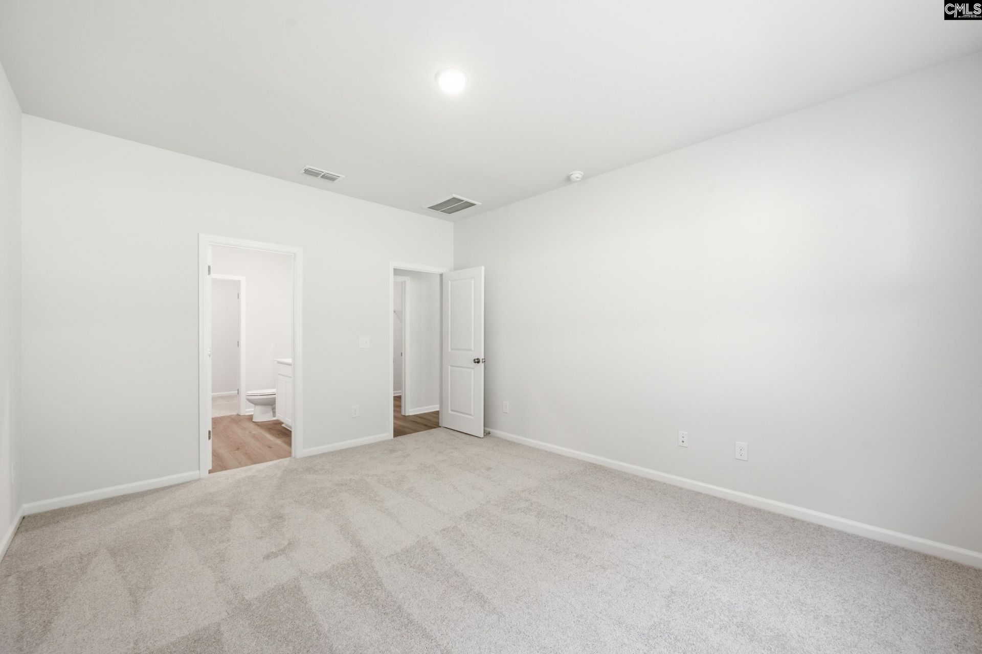 427 Edith Court Photo 35