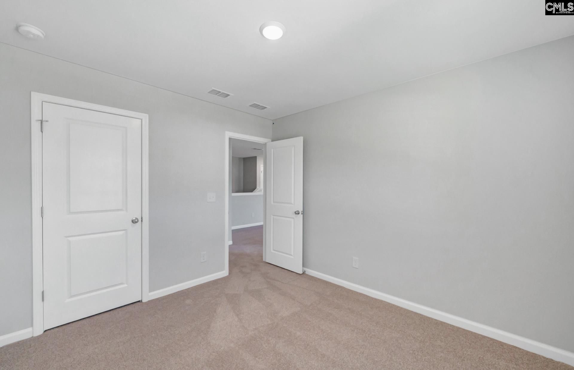 427 Edith Court Photo 38