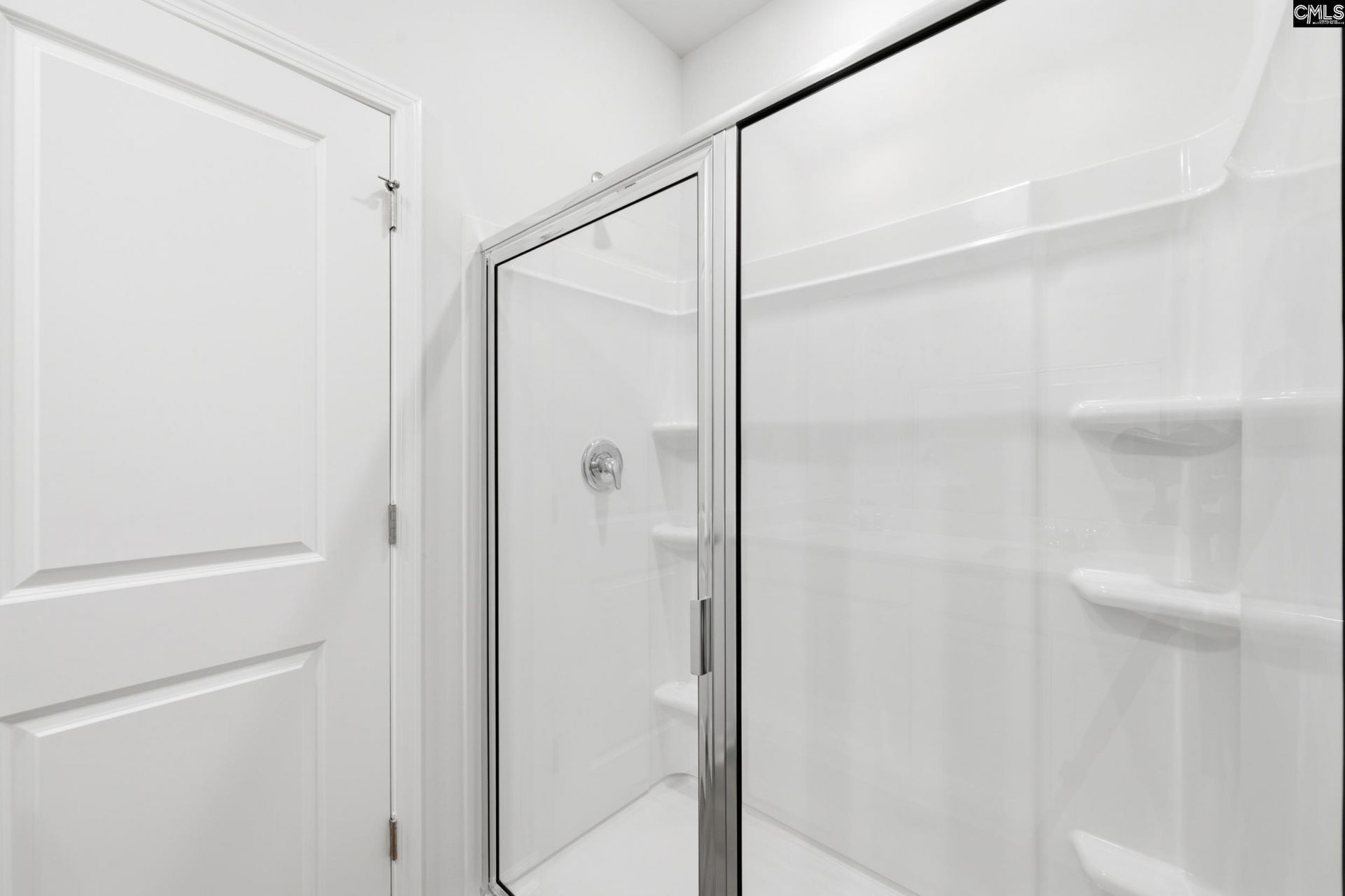427 Edith Court Photo 38