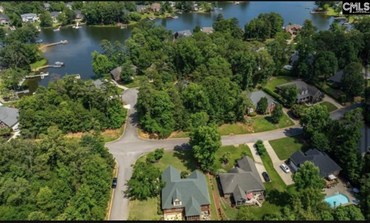 255 Lake Estates Drive  Photo 14