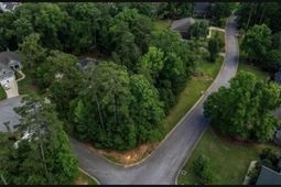 255 Lake Estates Drive  photo 4