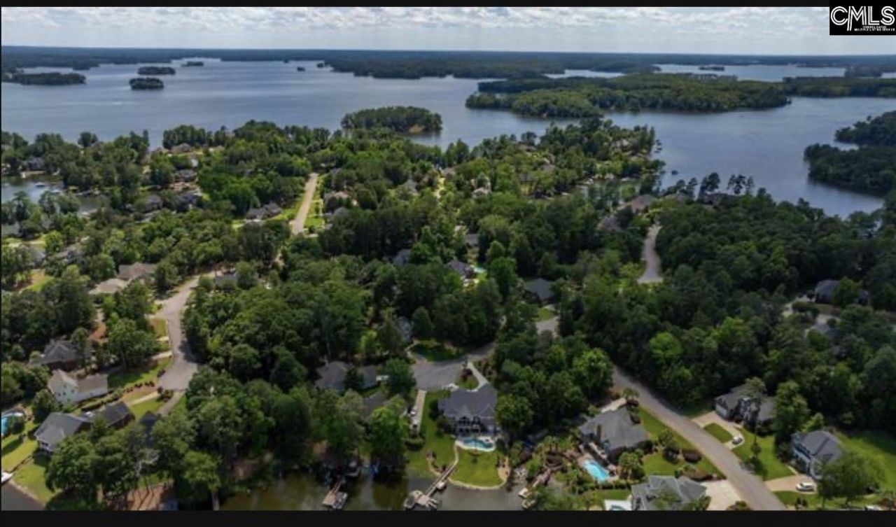 255 Lake Estates Drive  Photo 6