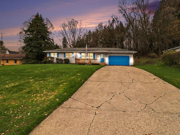 2739 Hillcrest Drive, New Era, MI 49446