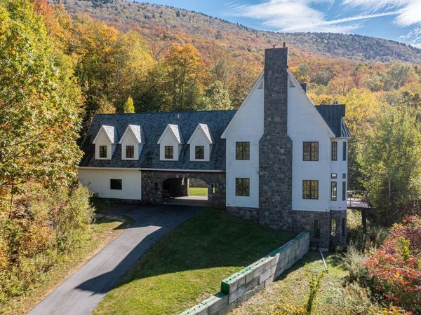 50 Grouse Lane, Dorset, VT 05251