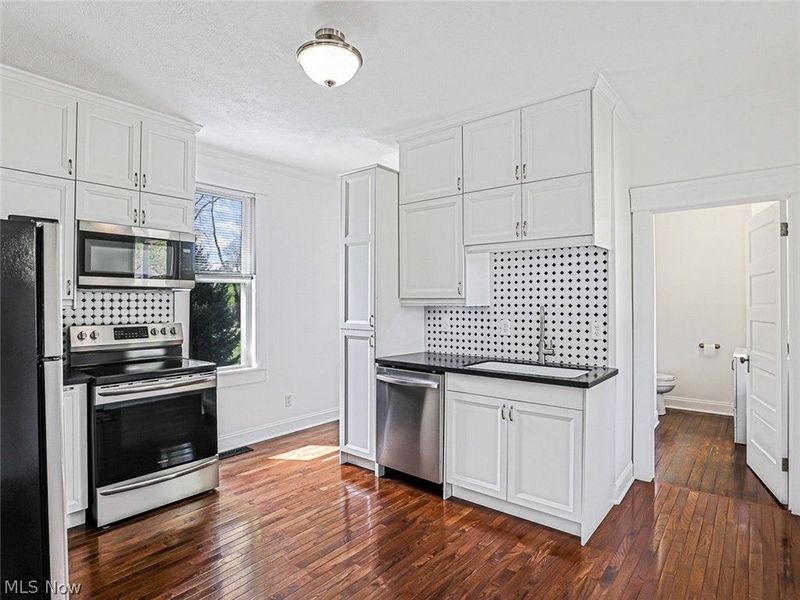 1022 Chester Street, Zanesville, OH 43701 Photo 9