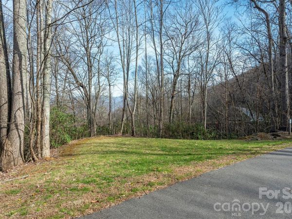 1279 Arborcrest Way , Swannanoa, NC 28778