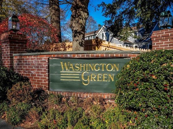 24 Washington Green, Unit 24, Walpole, MA 02032