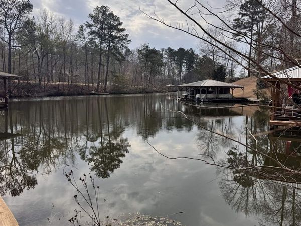 10 Yacht Club Rd, Titus, AL 36080