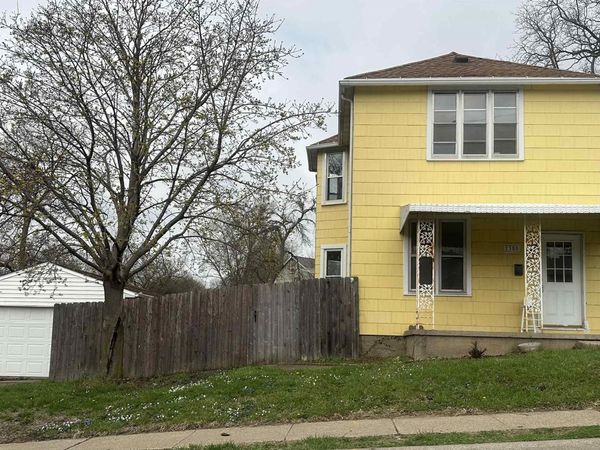 1355 ohagen Street, Dubuque, IA 52001