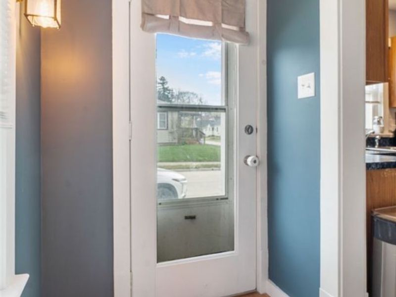 184 Baldwin Street, Wadsworth, OH 44281 Photo 9