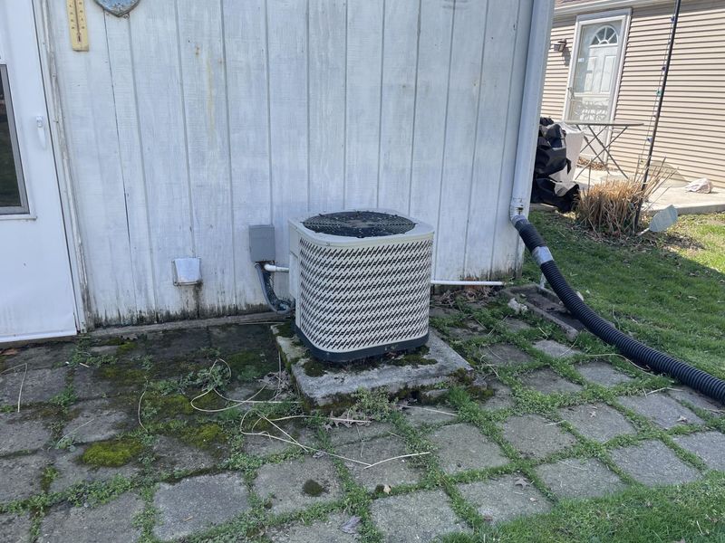 13877 Seminole Path, Lakeview, OH 43331 Photo 6