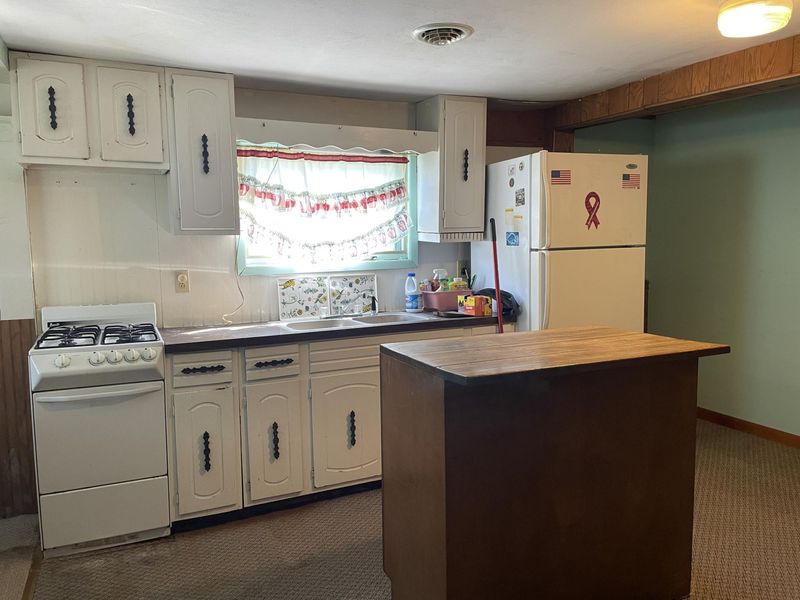 13877 Seminole Path, Lakeview, OH 43331 Photo 8