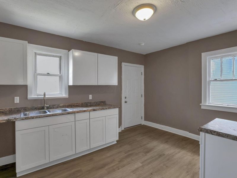 1369-1371 E 18th Avenue, Columbus, OH 43211 Photo 13