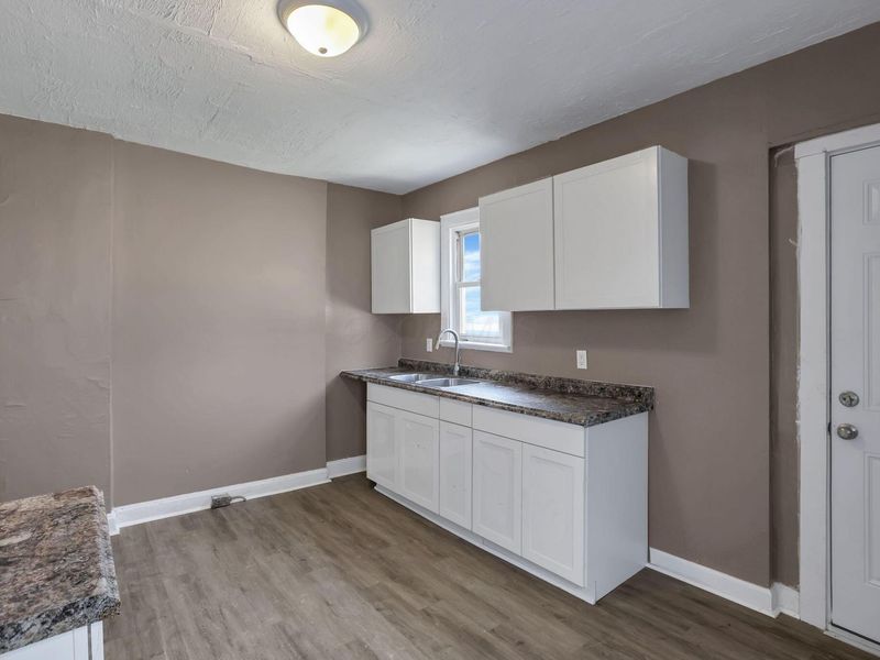 1369-1371 E 18th Avenue, Columbus, OH 43211 Photo 16