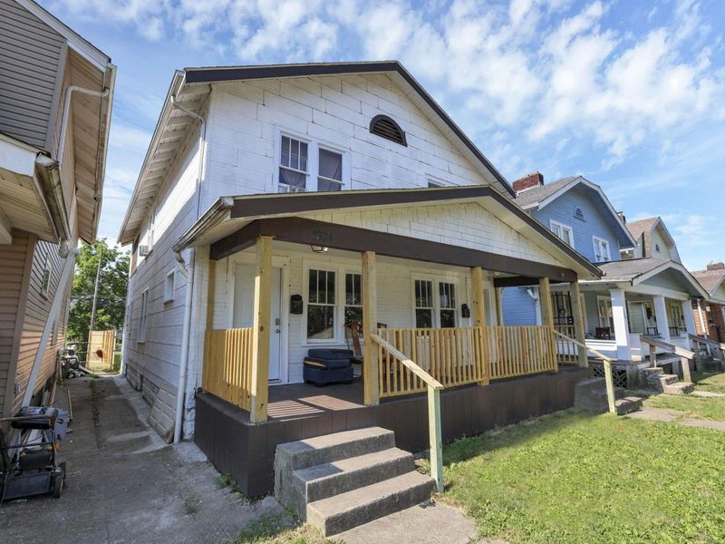 1369-1371 E 18th Avenue, Columbus, OH 43211 Photo 2