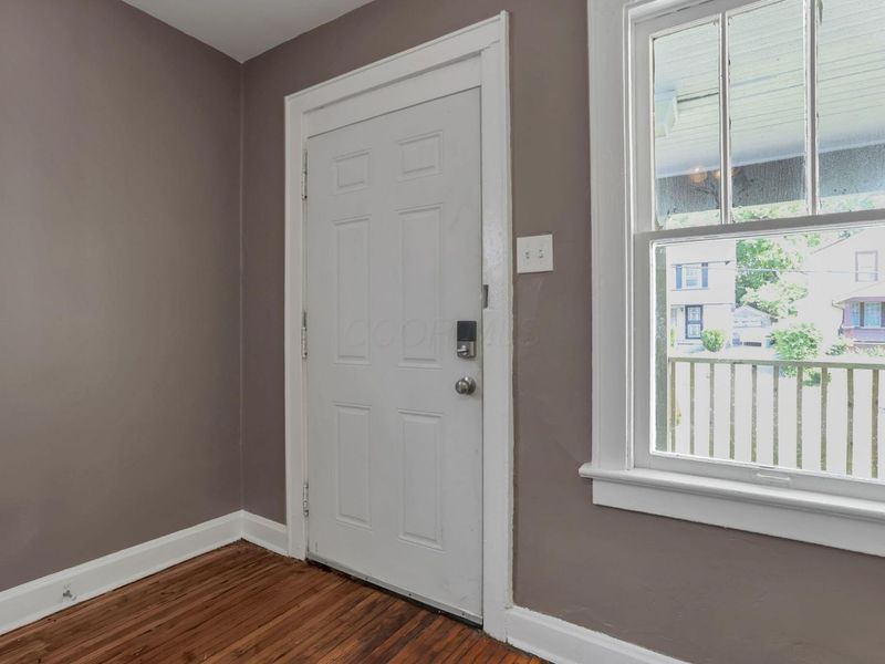 1369-1371 E 18th Avenue, Columbus, OH 43211 Photo 6