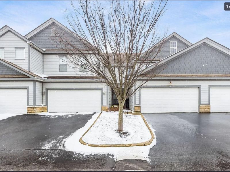 590 Redwood Lane, Lewis Center, OH 43035 Photo 1