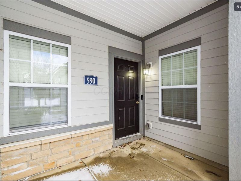 590 Redwood Lane, Lewis Center, OH 43035 Photo 5