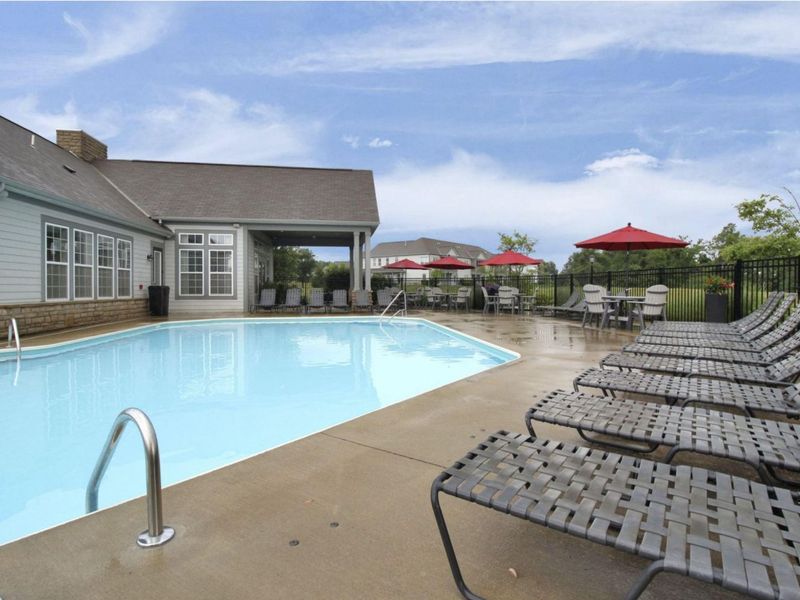 590 Redwood Lane, Lewis Center, OH 43035 Photo 6