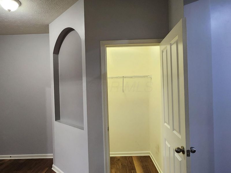 590 Redwood Lane, Lewis Center, OH 43035 Photo 8