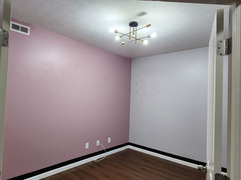 590 Redwood Lane, Lewis Center, OH 43035 Photo 9