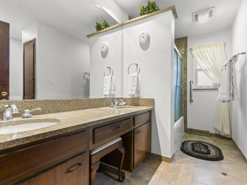 698 Lawson Drive, Westerville, OH 43081 Photo 28