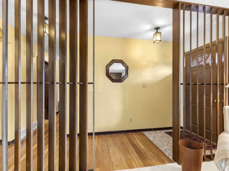 698 Lawson Drive, Westerville, OH 43081 Photo 7