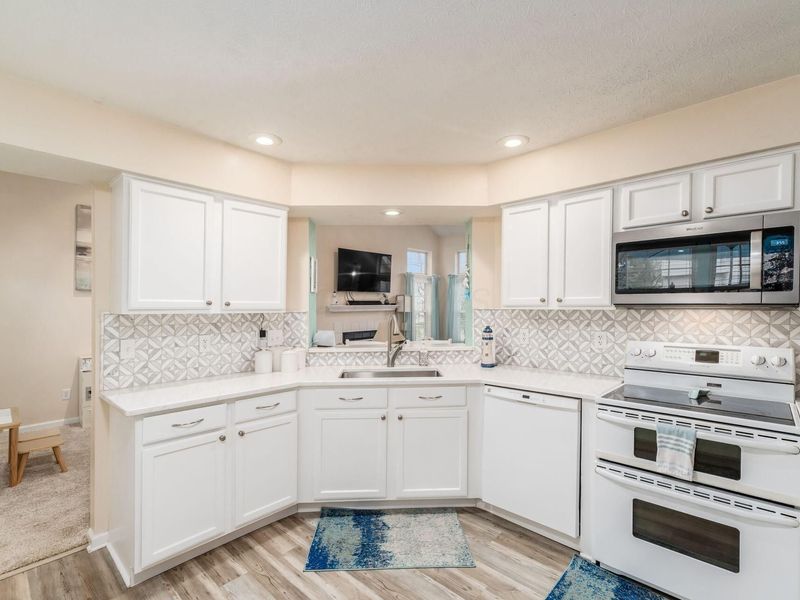 1175 Wexford Green Boulevard, Columbus, OH 43228 Photo 22