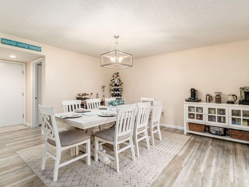 1175 Wexford Green Boulevard, Columbus, OH 43228 Photo 26