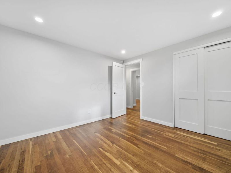 995 E Lincoln Avenue, Columbus, OH 43229 Photo 19