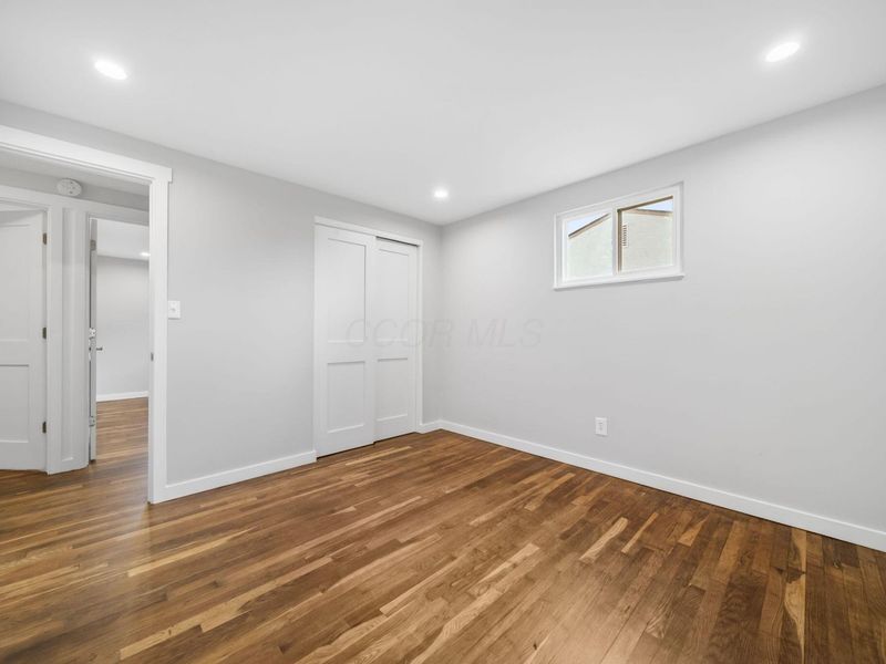 995 E Lincoln Avenue, Columbus, OH 43229 Photo 20