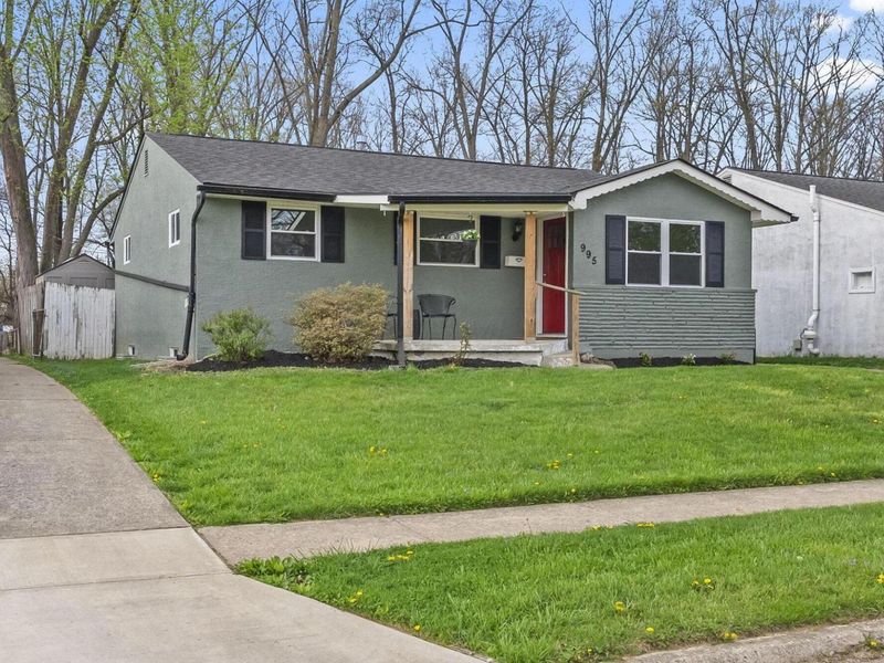 995 E Lincoln Avenue, Columbus, OH 43229 Photo 3