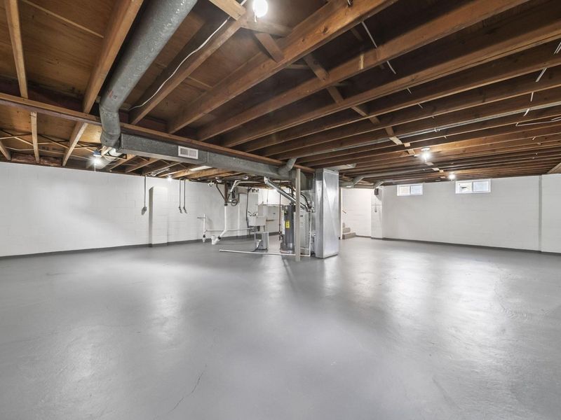 995 E Lincoln Avenue, Columbus, OH 43229 Photo 30