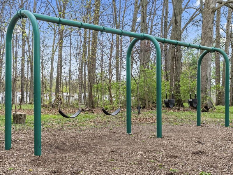 995 E Lincoln Avenue, Columbus, OH 43229 Photo 39