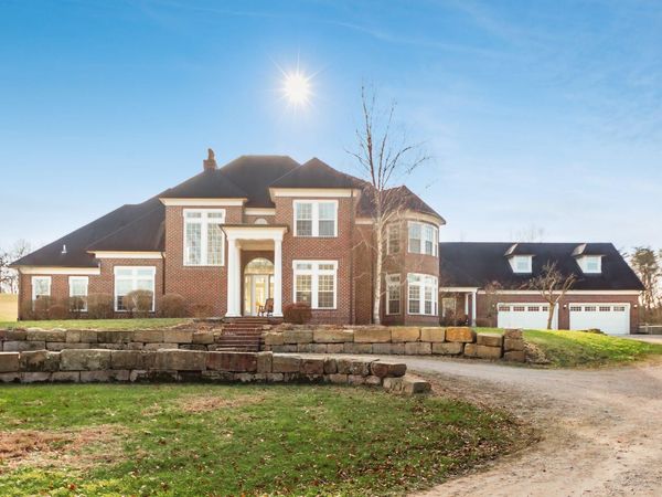 16187 Kreashbaum Road, Rockbridge, OH 43149