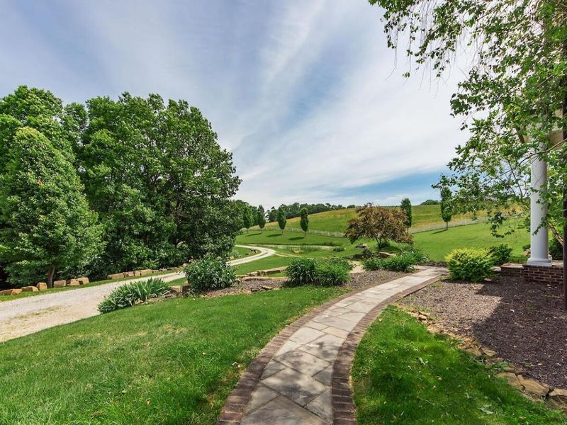 16187 Kreashbaum Road, Rockbridge, OH 43149 Photo 5