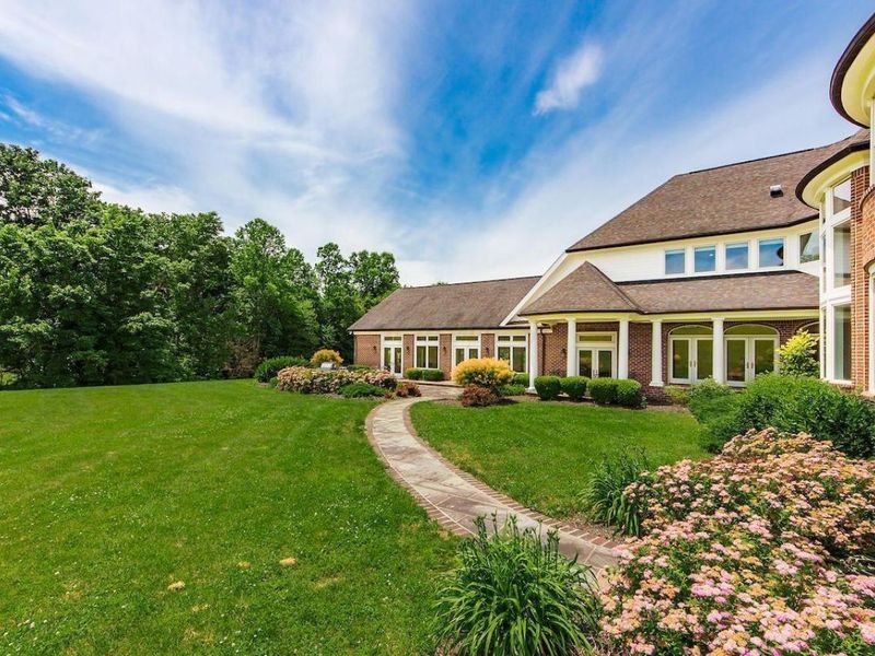 16187 Kreashbaum Road, Rockbridge, OH 43149 Photo 6