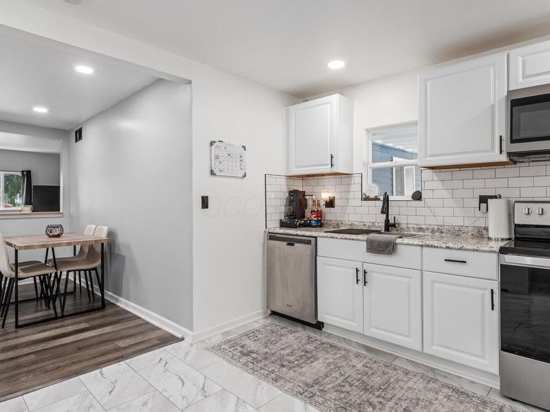 2876 Medina Avenue, Columbus, OH 43224 Photo 15