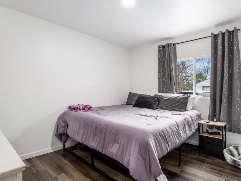 2876 Medina Avenue, Columbus, OH 43224 Photo 22